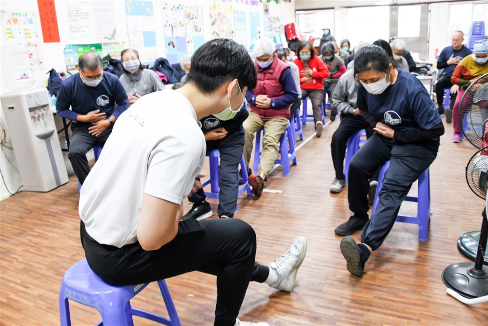 嘉義診所 推動肌力運動 為健康加分《人醫心傳》266期