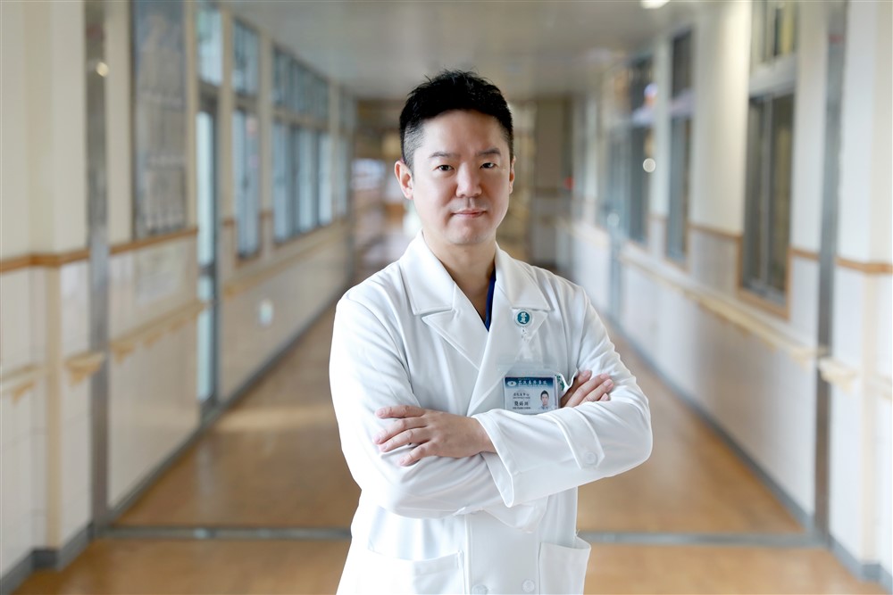 介於藥物與手術間的精準醫療：減重內視鏡治療（EBMT）全攻略《人醫心傳》268期