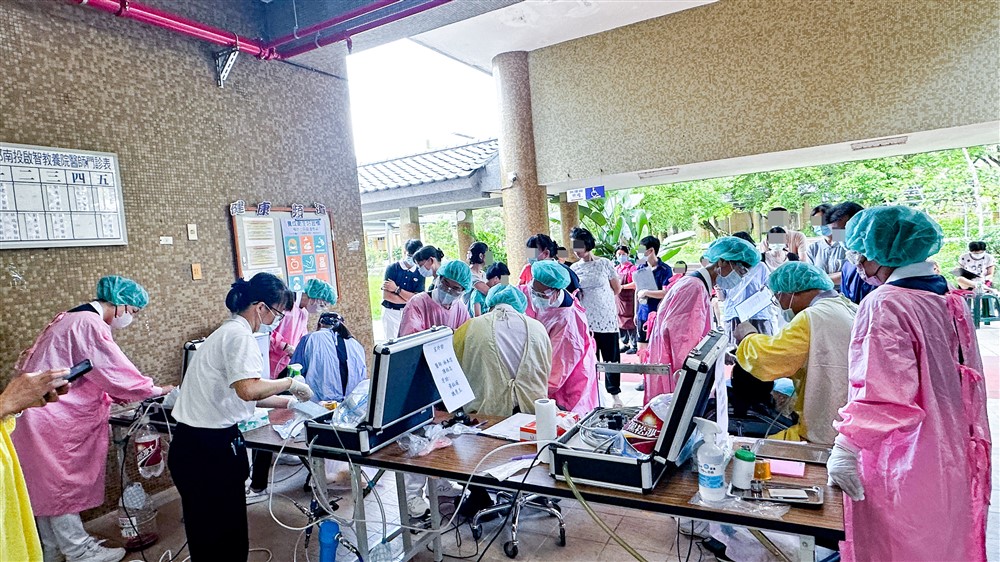 【臺灣 南投】暖心洗牙行 守護院生健康有一套《人醫心傳》259期