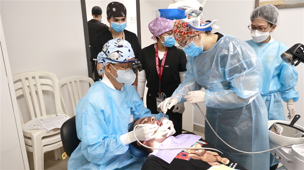 【墨西哥 提娃那市】三地牙醫連線 到府治療難行能行《人醫心傳》260期